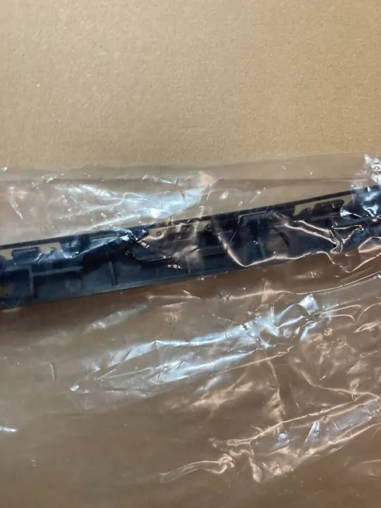 MERCEDES VITO W447 Rear Bumper Slider Right OEM image 7