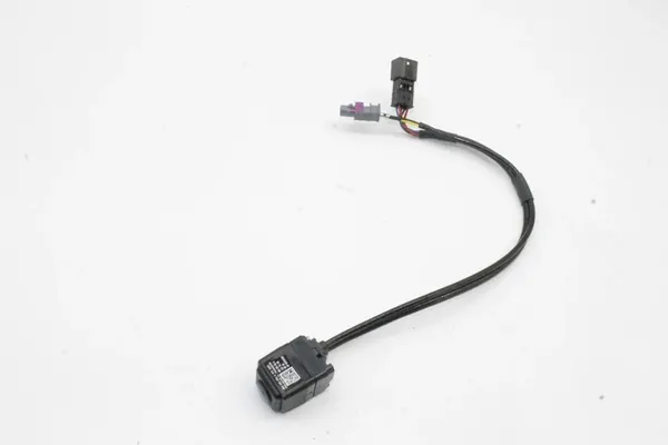 AUDI A8 D5 Achtercamera 4M0980556A image 1