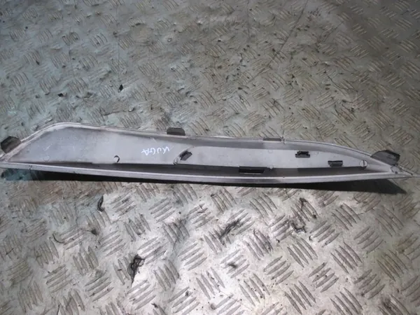 Garniture de phare avant gauche Ford Kuga image 2