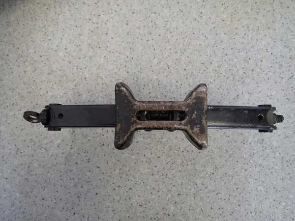 Toyota OEM 09111-05010 gebrauchter Wagenheber image 4