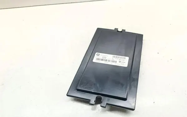 Módulo de luz BMW 3 Touring E91 OEM 6977725 - Usado image 2