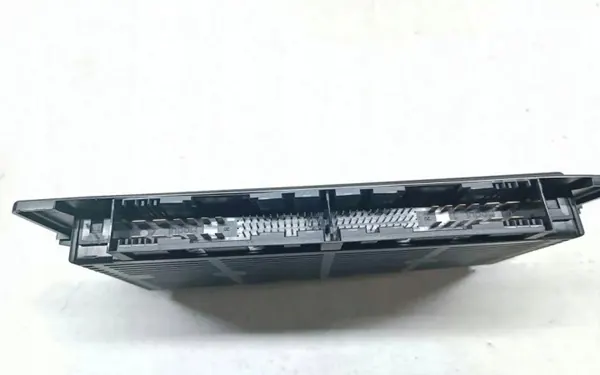 Módulo de luz BMW 3 Touring E91 OEM 6977725 - Usado image 5