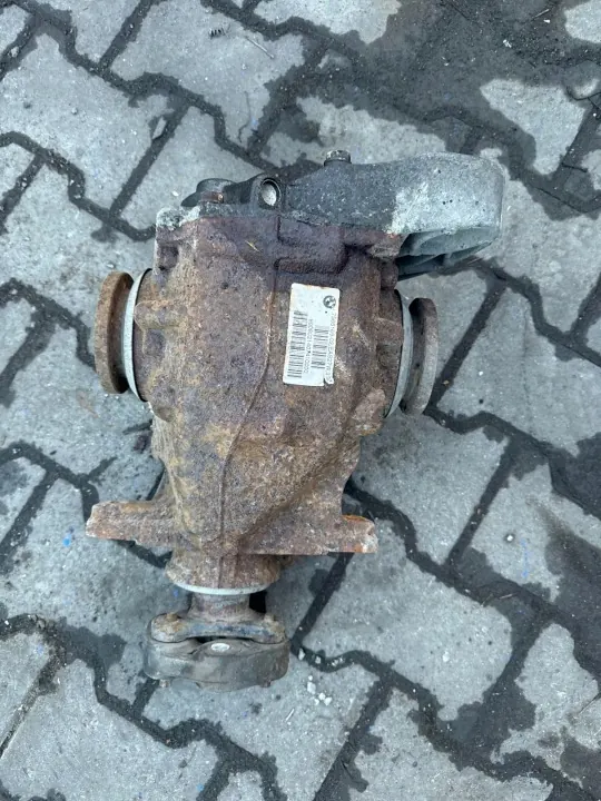 BMW Differential OEM 7113344 Hinterachse 3.07 image 2