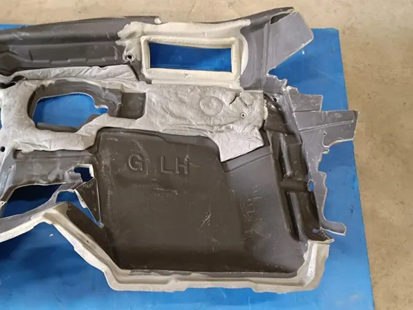 VW GOLF 8 VARIANT LIFT 1.5 TSI Isolation Sonore 5H1863935E image 4