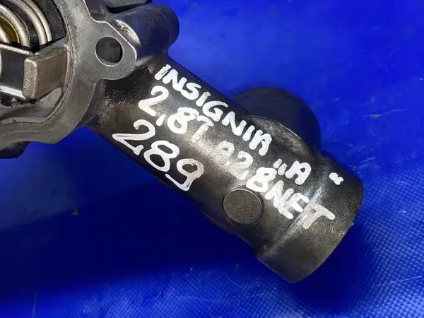 Termostatkåpa Insignia A 2.8 T A28NET image 8