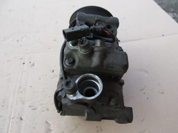 Compressore aria condizionata Audi A8 D3 3.0 TDI 4E0260805BA image 5