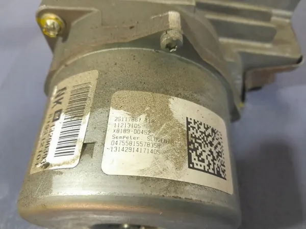 Opel Corsa D ohjauspyörän tukipylväs OEM 13290393 image 6