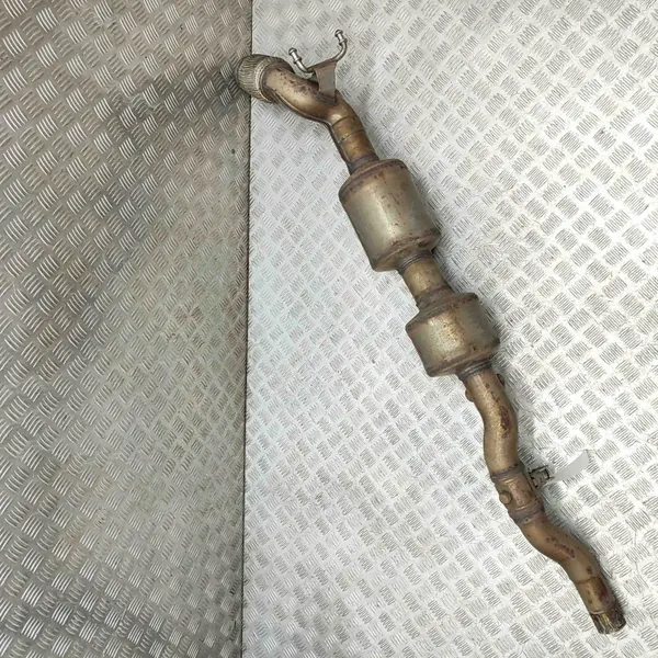 Katalysator OEM 05L131701F für VW Passat B8 image 4