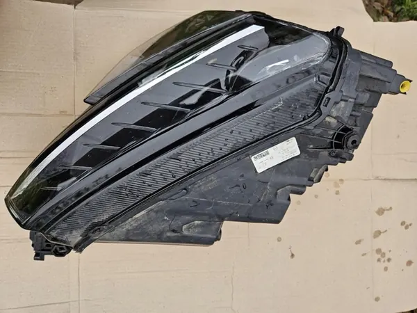 Lanterna LED direita Skoda Karoq 57B941016F image 3