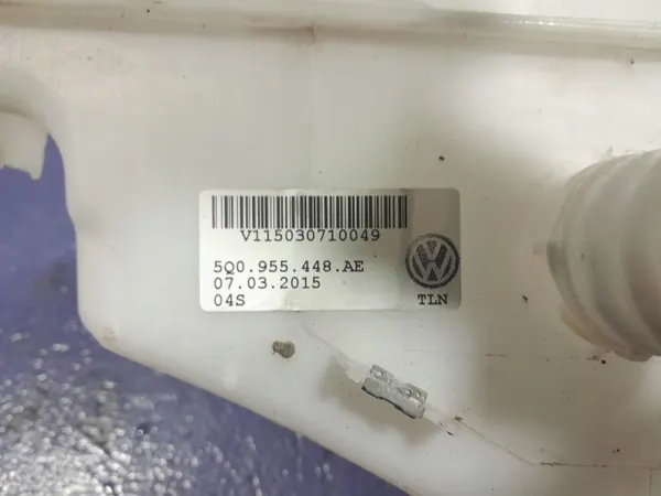Ruitenwisserpomp Tank Skoda OE OEM Lochow-326334- image 5