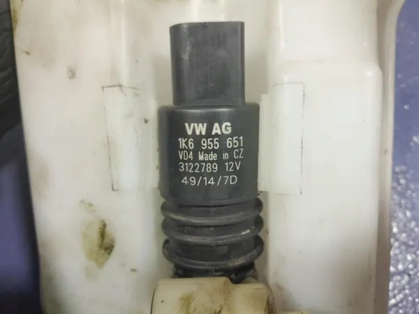 Ruitenwisserpomp Tank Skoda OE OEM Lochow-326334- image 6