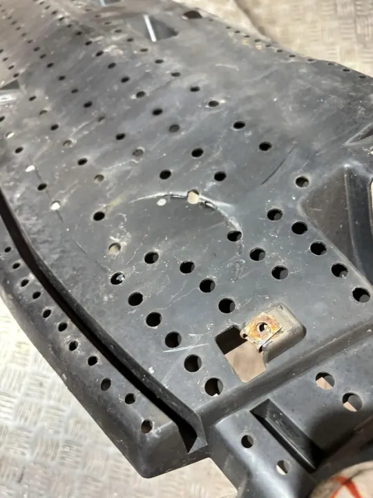 Protection de pare-chocs avant Suzuki Vitara III OEM 72391-54P0 image 4