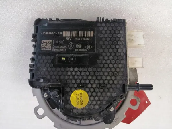 Pompe AdBlue OEM 237G00284R pour Renault Trafic III image 2