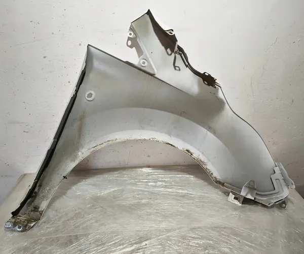 Vänster Framskärm Ford Courier MK2 image 6