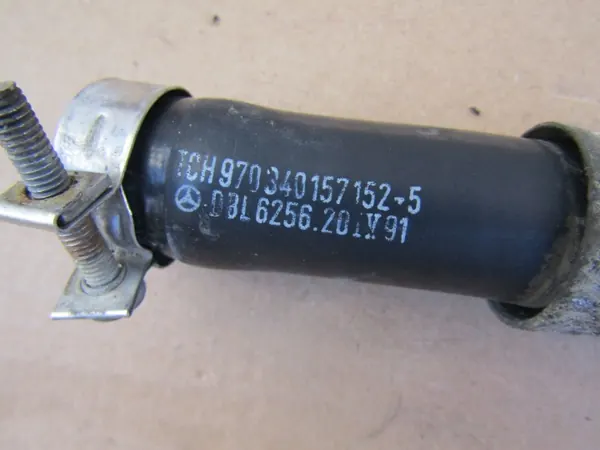 Mercedes W124 Polttoaineputki OEM - 2.0 Bensiini image 7