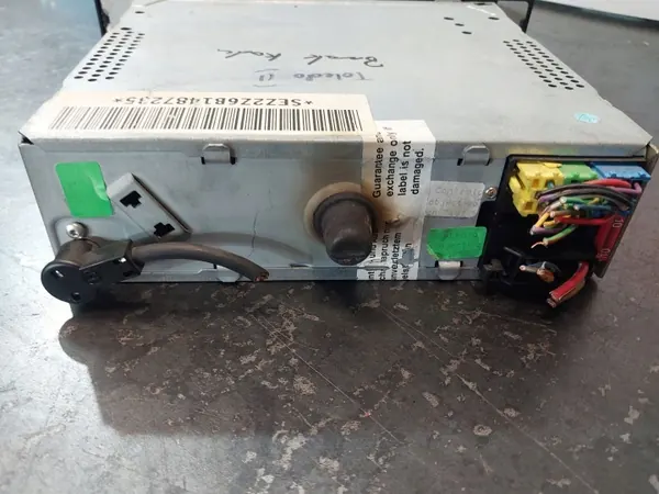 Kasettisoitin OEM 1M0035186D SEAT Leon/Toledolle image 5