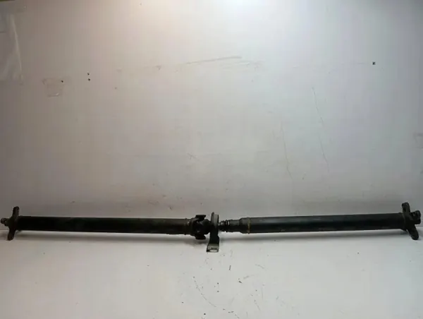 Mercedes E W212 Drivaxel OEM A2124100300 Begagnad image 2