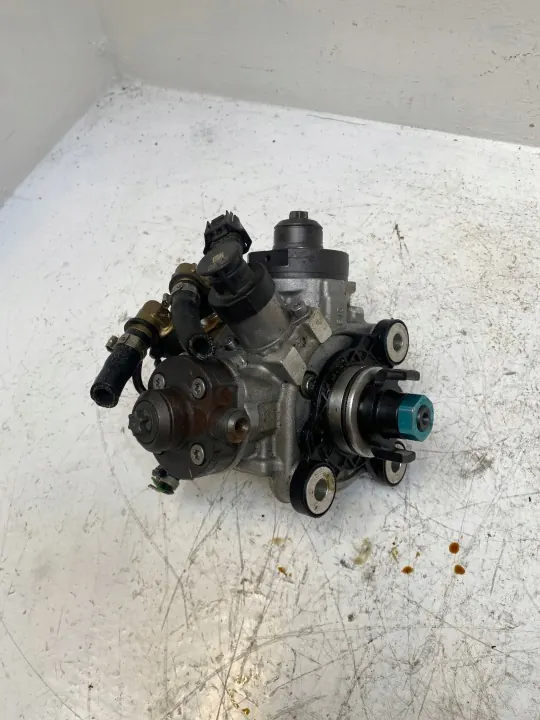 Inspuitpomp OEM 31372081 voor Volvo V60 2.0 D3 image 2