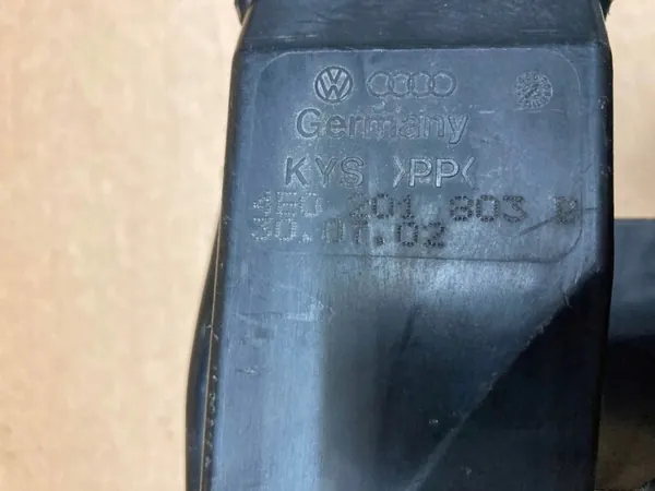 OEM 4E0201803B Audi A8 D3 actiefkoolfilter image 4