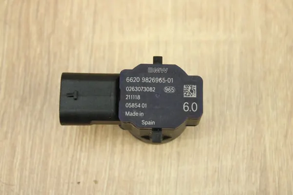 PDC Parkeringssensor Fram BMW G30 9826965 image 3