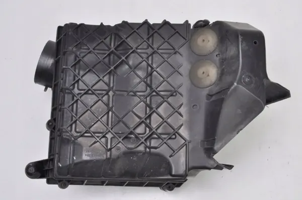 Volvo Luftfilterhus OEM 31439666 - Begagnad image 6