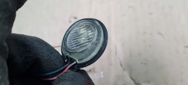Audi Q5 8R Luz LED Espejo Derecho OEM 4L0949134 image 3
