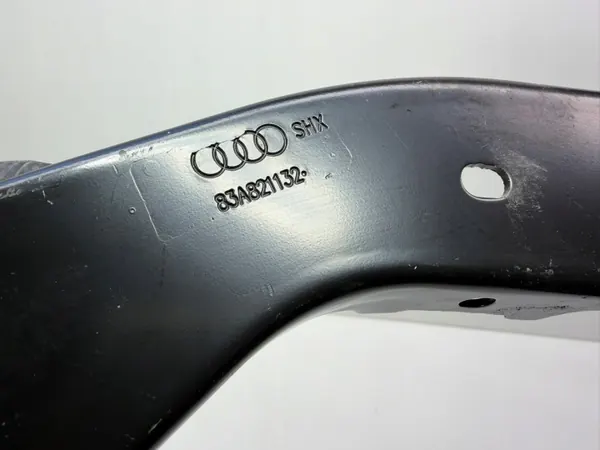 Audi Q3 voor rechter spatbordbeugel OEM 83A821132 image 5