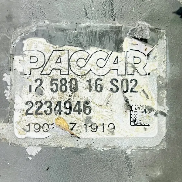 Carcasa filtro aceite DAF OEM 2234946 image 2