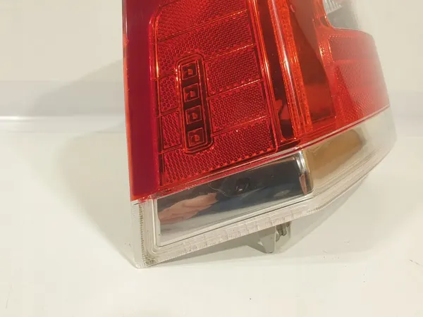 VOLVO V70 III XC70 II Lámpara Trasera Carrocería Izquierda 31395959 image 4