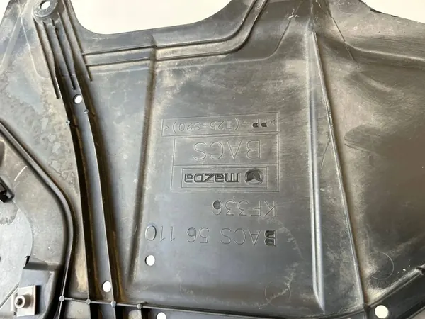 Mazda 3 2013 Motorhuv BACS56110 OEM image 5