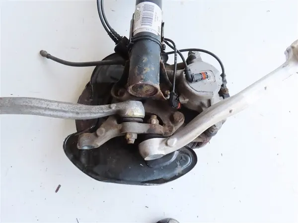 Snodo anteriore destro Mercedes C-Class W204 2011-2014 image 8