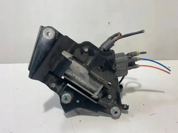 BMW 5 (G60) Suspension Compressor 6894904 2024 image 5