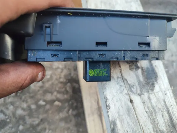 Fenster-Schalterpanel vorne links VW Passat CC image 5