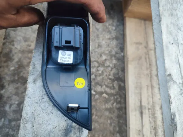 Fenster-Schalterpanel vorne links VW Passat CC image 7