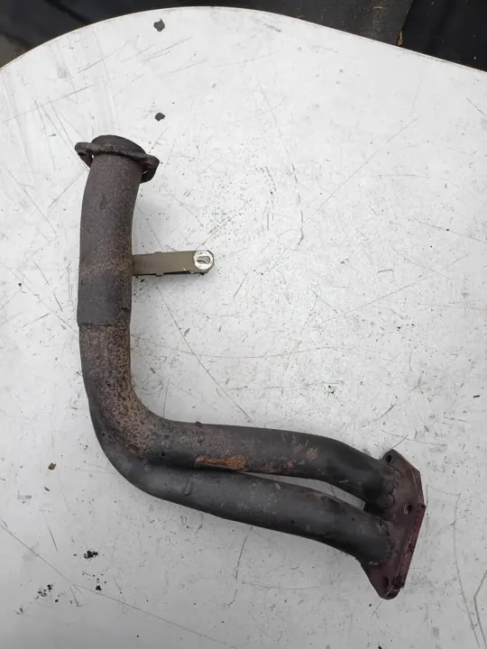 Audi Pakoputken Keräinputki OEM 262198642 image 2