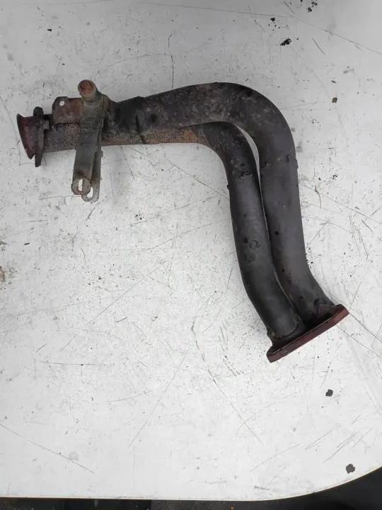 Audi Pakoputken Keräinputki OEM 262198642 image 6