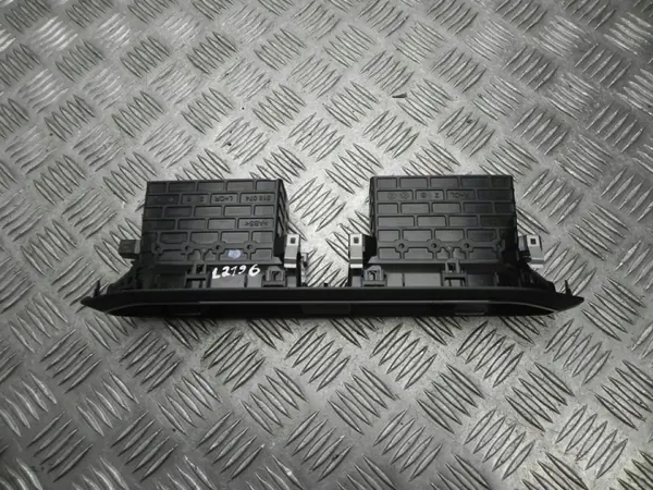 Ilmanpuhallin OEM 687509018R Dacia Sandero III 2022 image 4