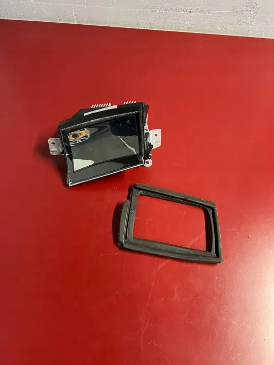Ecrã HUD BMW X1 OEM 9358966 - Usado image 2