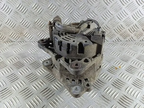 VW GOLF IV BORA SEAT LEON I Vaihtovirtageneraattori 90A image 2