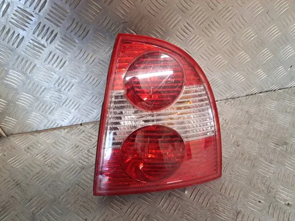 VW Passat B5 FL Berline Feu Arrière Gauche OEM 3B5945095AE image 3
