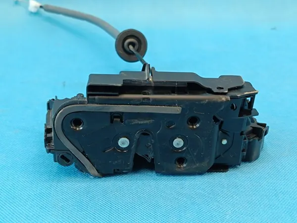 Skoda OE Dörrlås 5TA839016L image 4