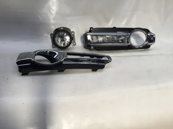 MITSUBISHI PAJERO 15- Griglia Fendinebbia Sinistra image 6