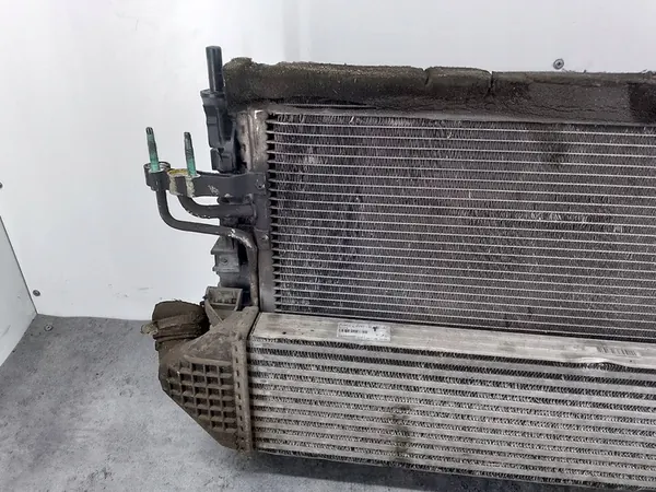 Conjunto de refrigeración con ventilador Ford Focus II FL 1.8 TDCI image 10