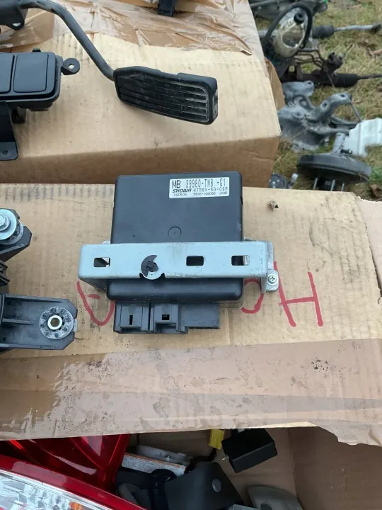 Honda OE ohjausavustimen moduuli 39980TM8G1 image 2