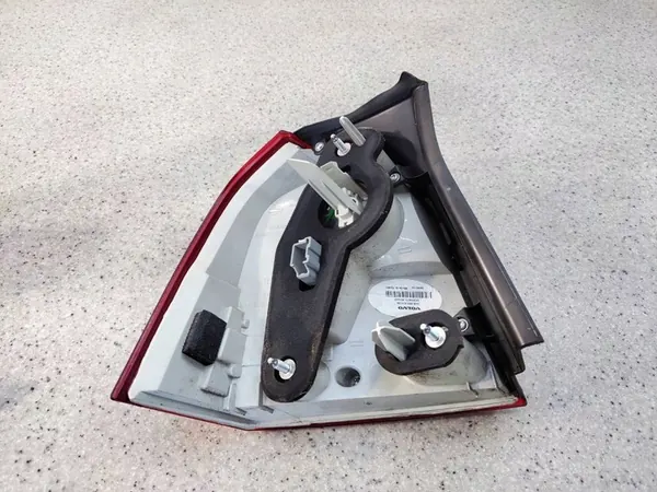 Lámpara Trasera Derecha Volvo V70 III Lift 31395073 image 5