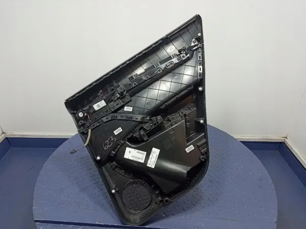OEM 5LG867023AK Vänster Bakdörrsbeklädnad Skoda Elroq image 7