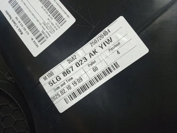 OEM 5LG867023AK Vänster Bakdörrsbeklädnad Skoda Elroq image 8