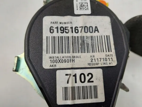 Gurtstraffer OEM 619516700A rechts vorne image 3