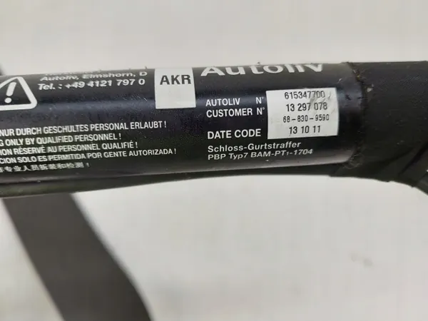 Gurtstraffer OEM 619516700A rechts vorne image 4