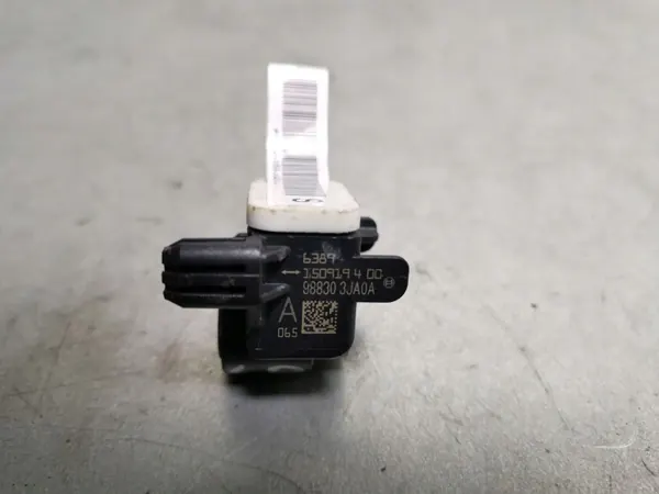 Sensor de airbag Infiniti Q50 OEM FBZ7615 - Usado image 3